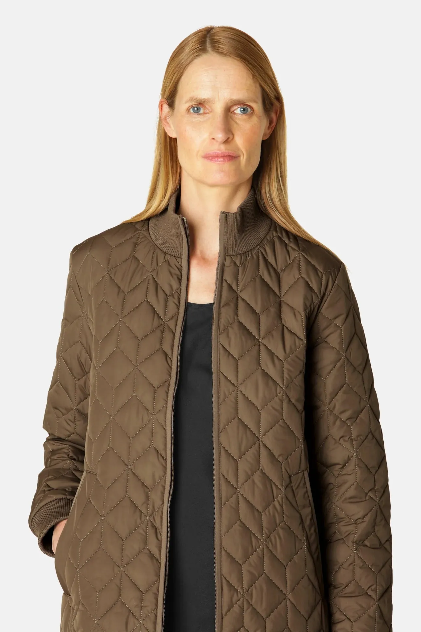 ART 06 Long Quilted Coat | Cub Brown