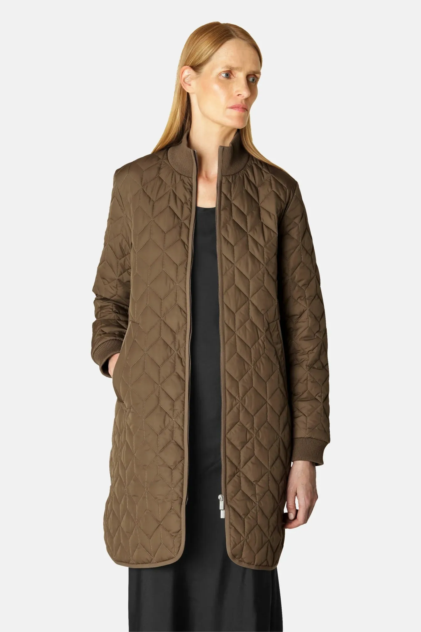 ART 06 Long Quilted Coat | Cub Brown