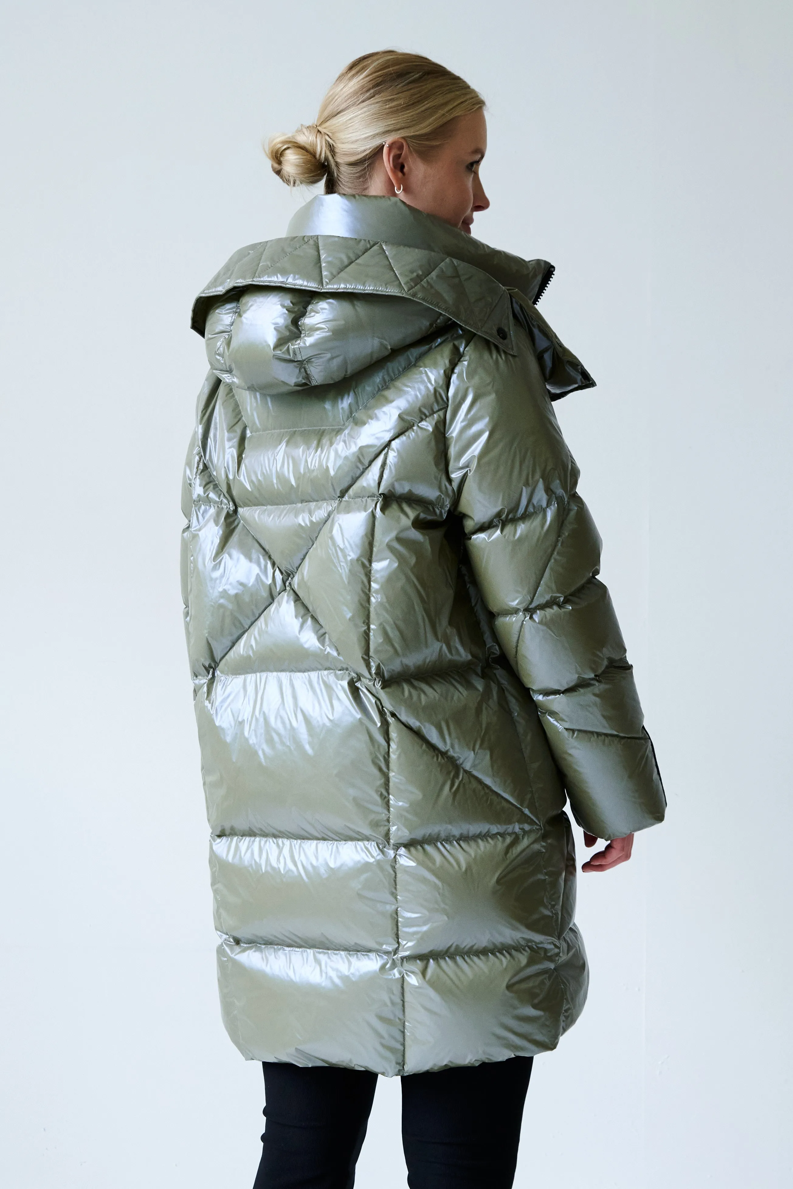 Finnja Down Coat | Olive