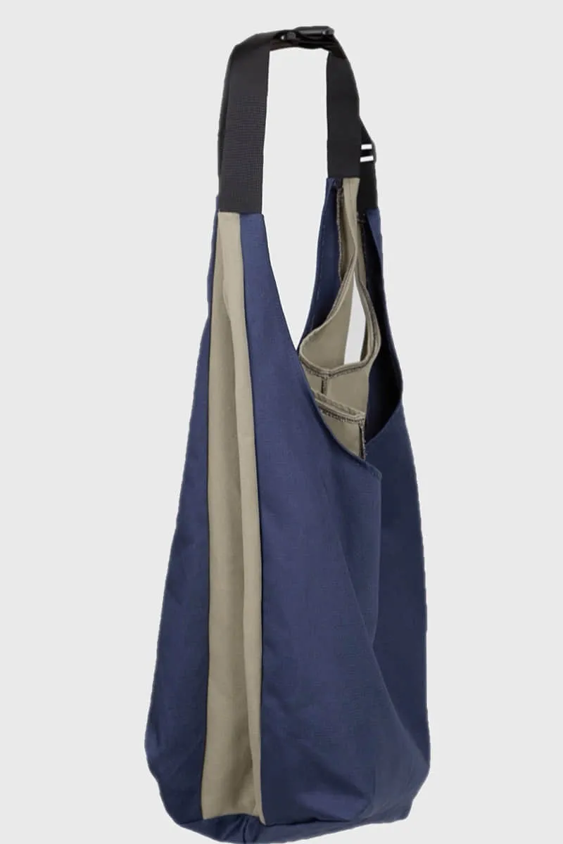 Men's and women's stitching messenger bag