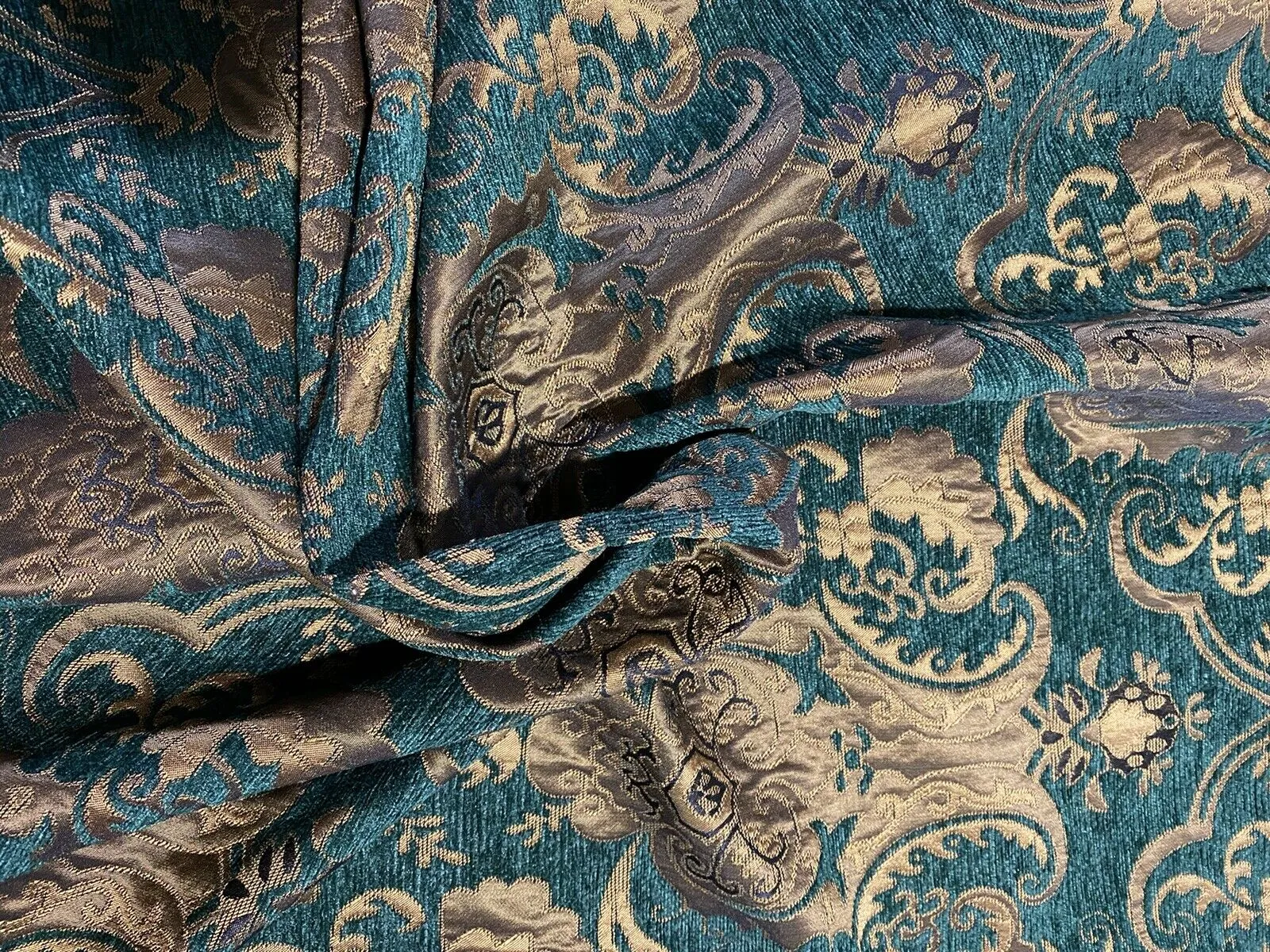 NEW Lady Emile Designer Medallion Burnout Chenille Velvet Fabric - Green & Metallic Gold BTY